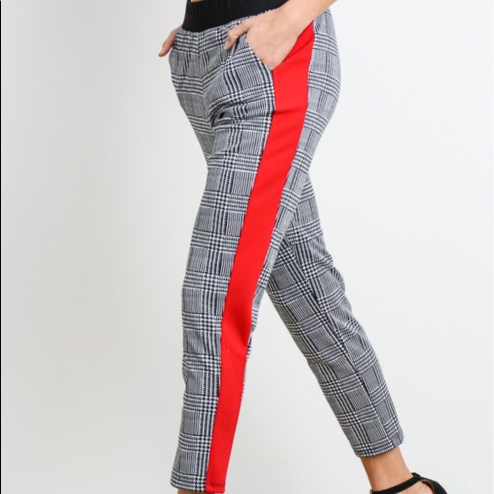 Plaid ankle pants